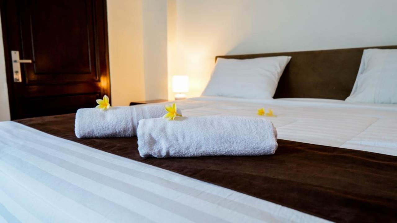 Hotel Pondok Putri Batukaras Eksteriør bilde